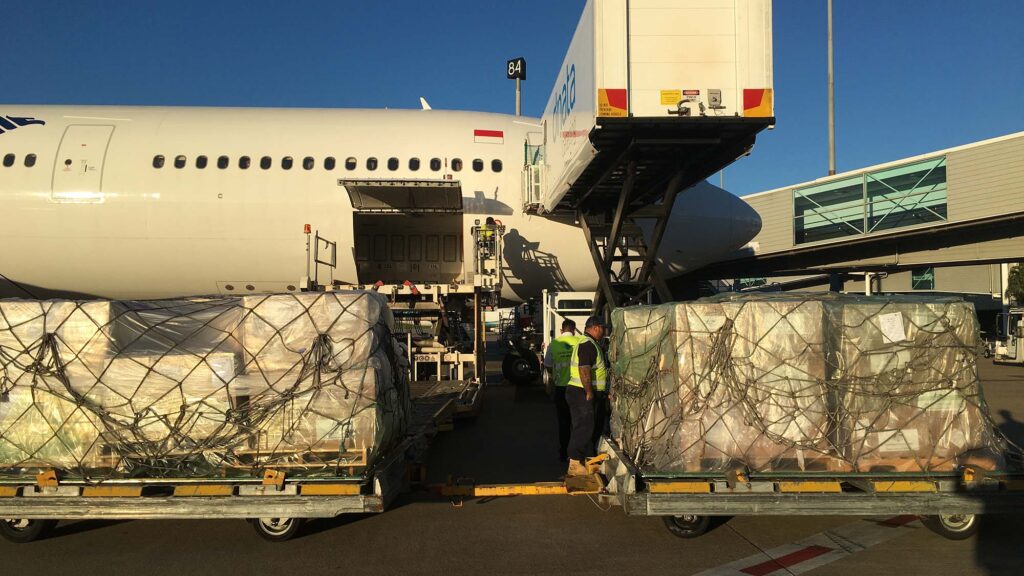 cost of shipping container from china to europe