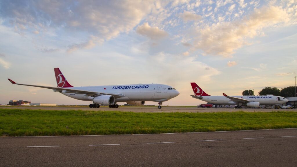 how much is freight shipping from china