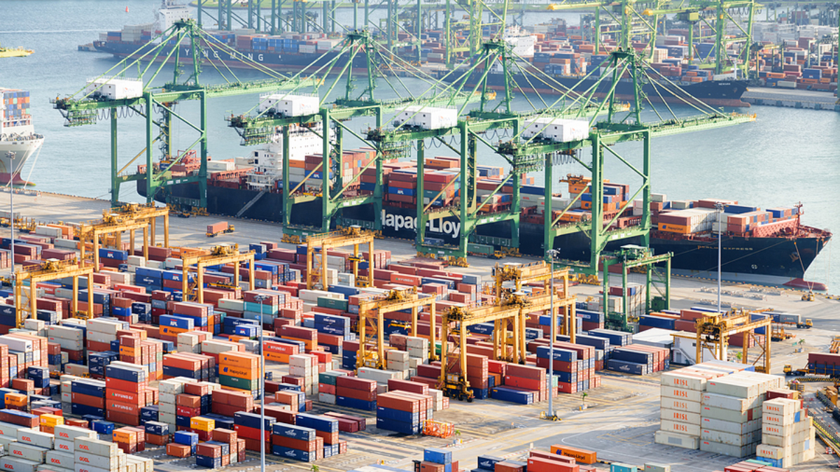 computer parts sea freight china to uk