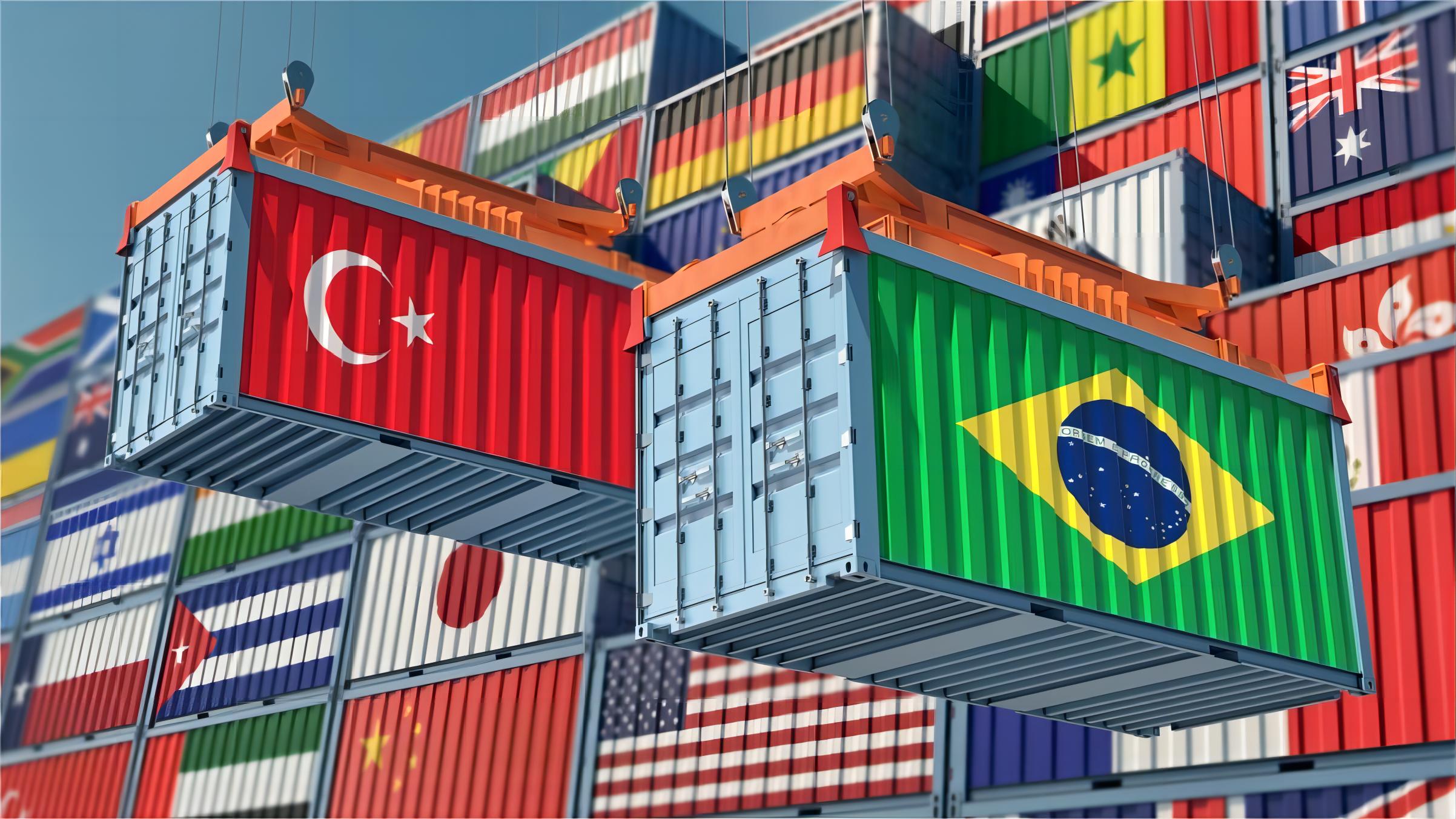 Temperature-controlled shipping container for frozen goods