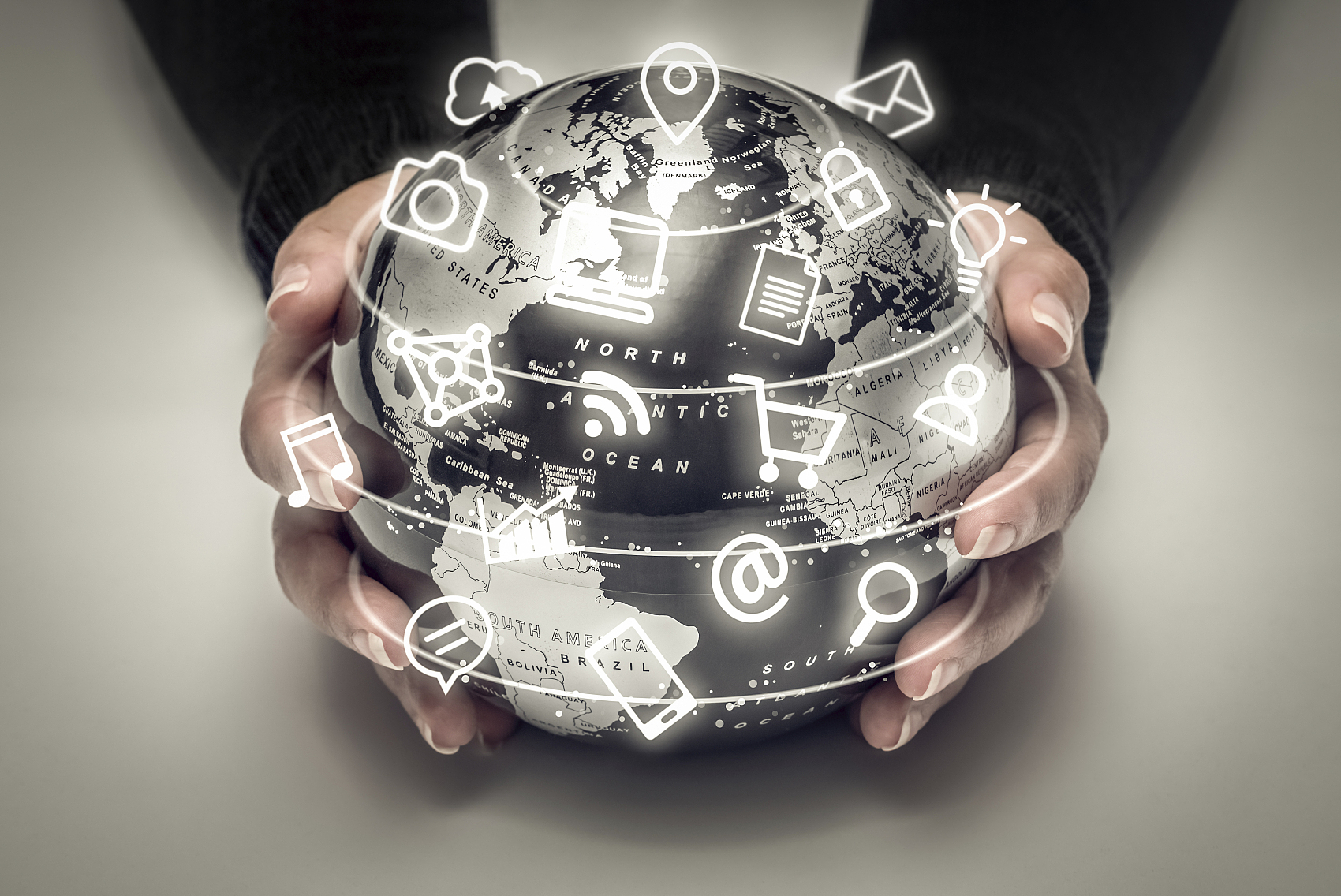 Chart comparing shipping methods
