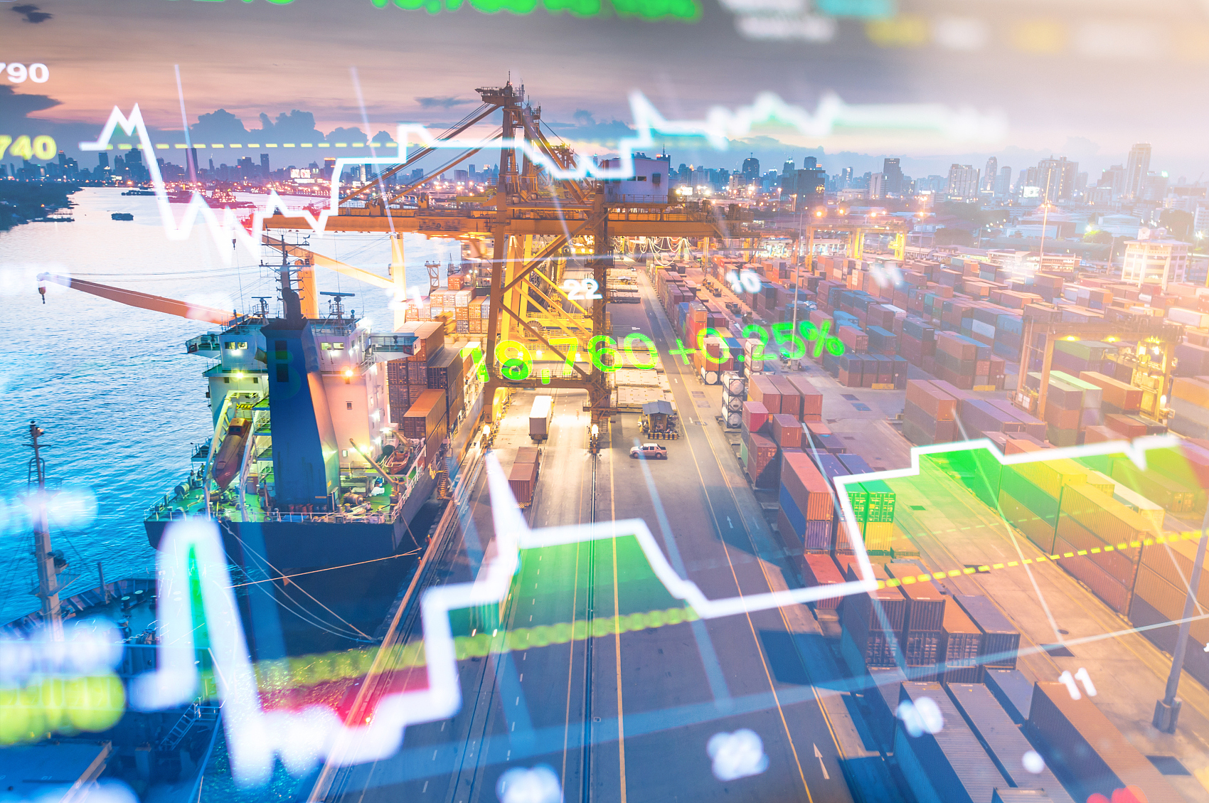 Container ships at Shenzhen port, ready for FCL shipping