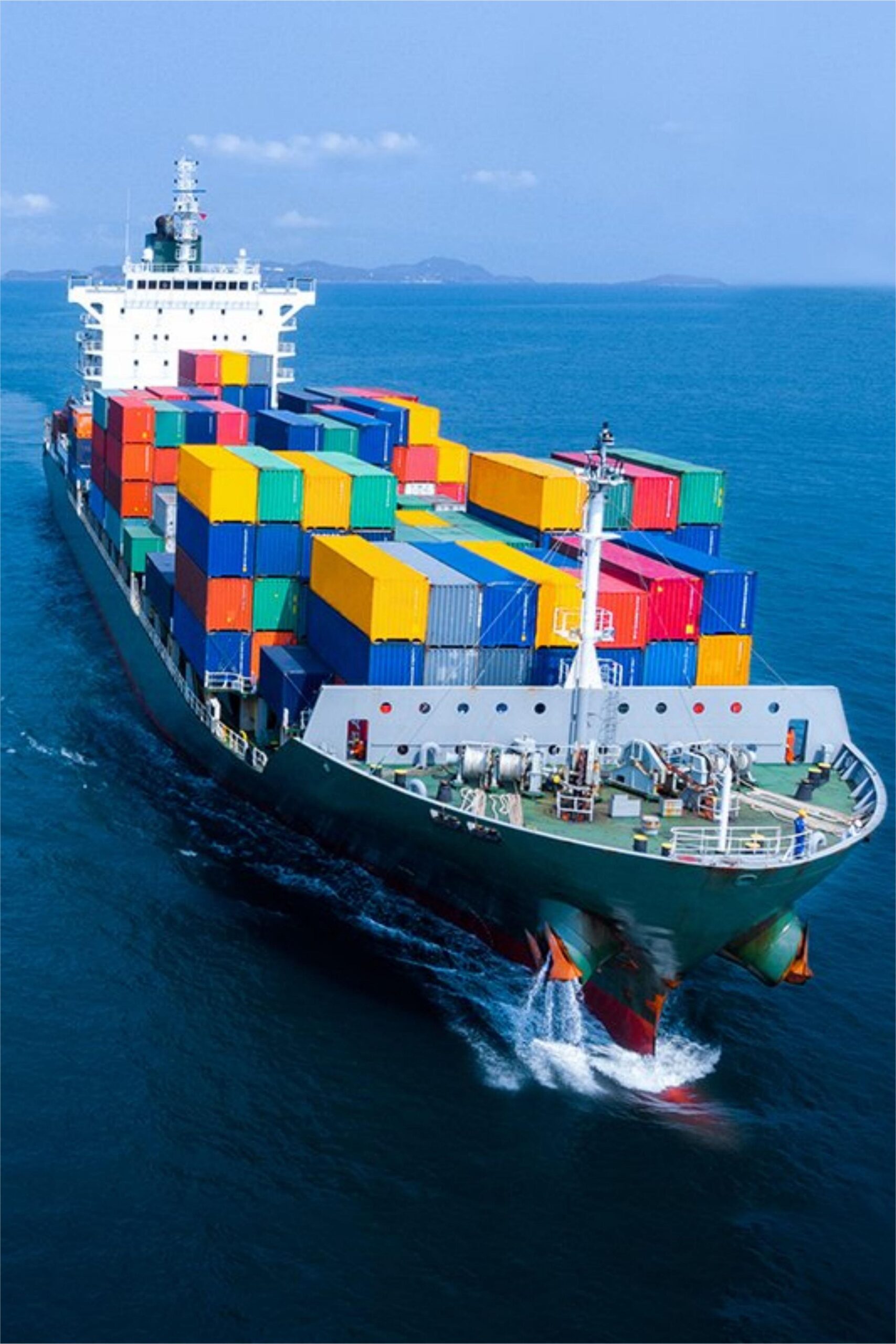 Professional LCL shipping cargo consolidation in a Chinese warehouse