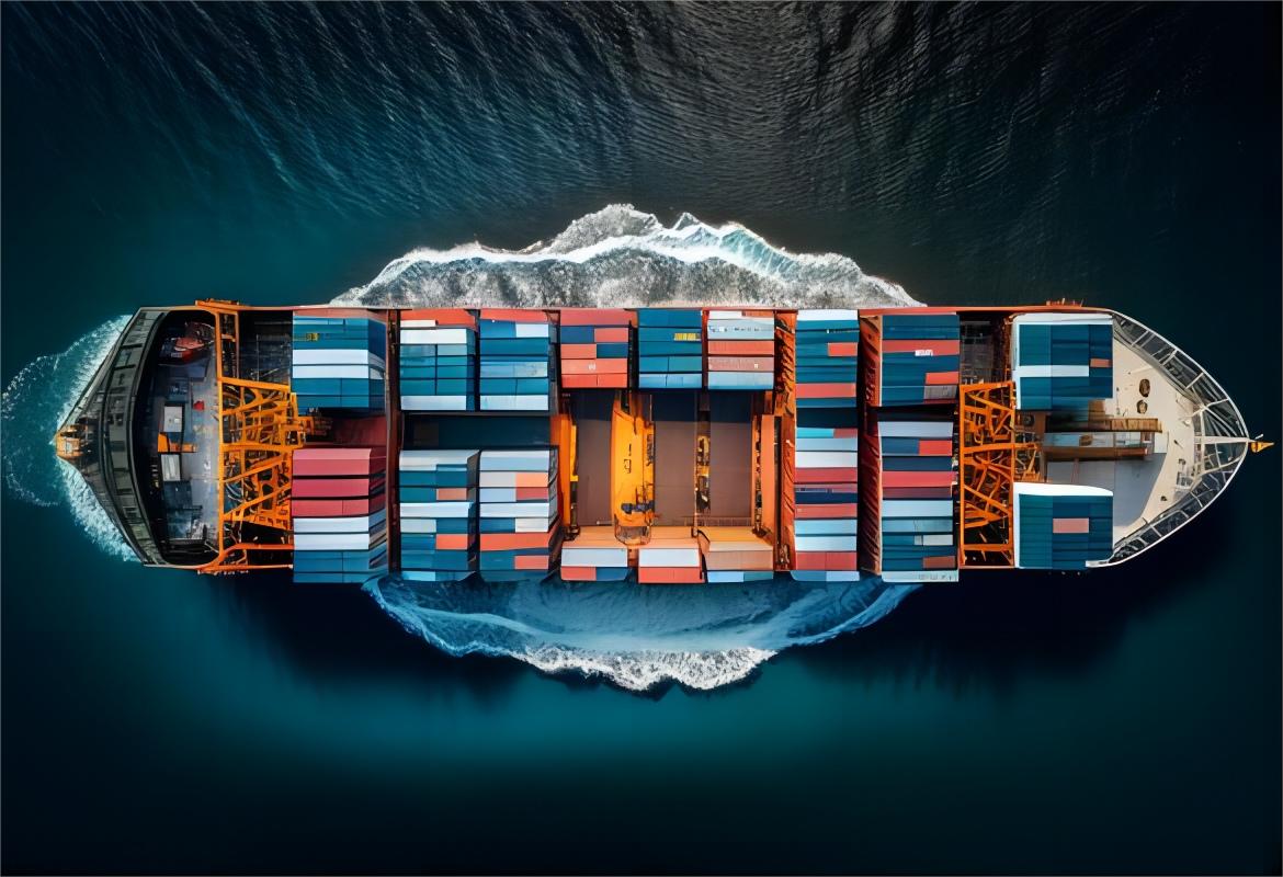 Cargo ship transporting containers from China to Norway